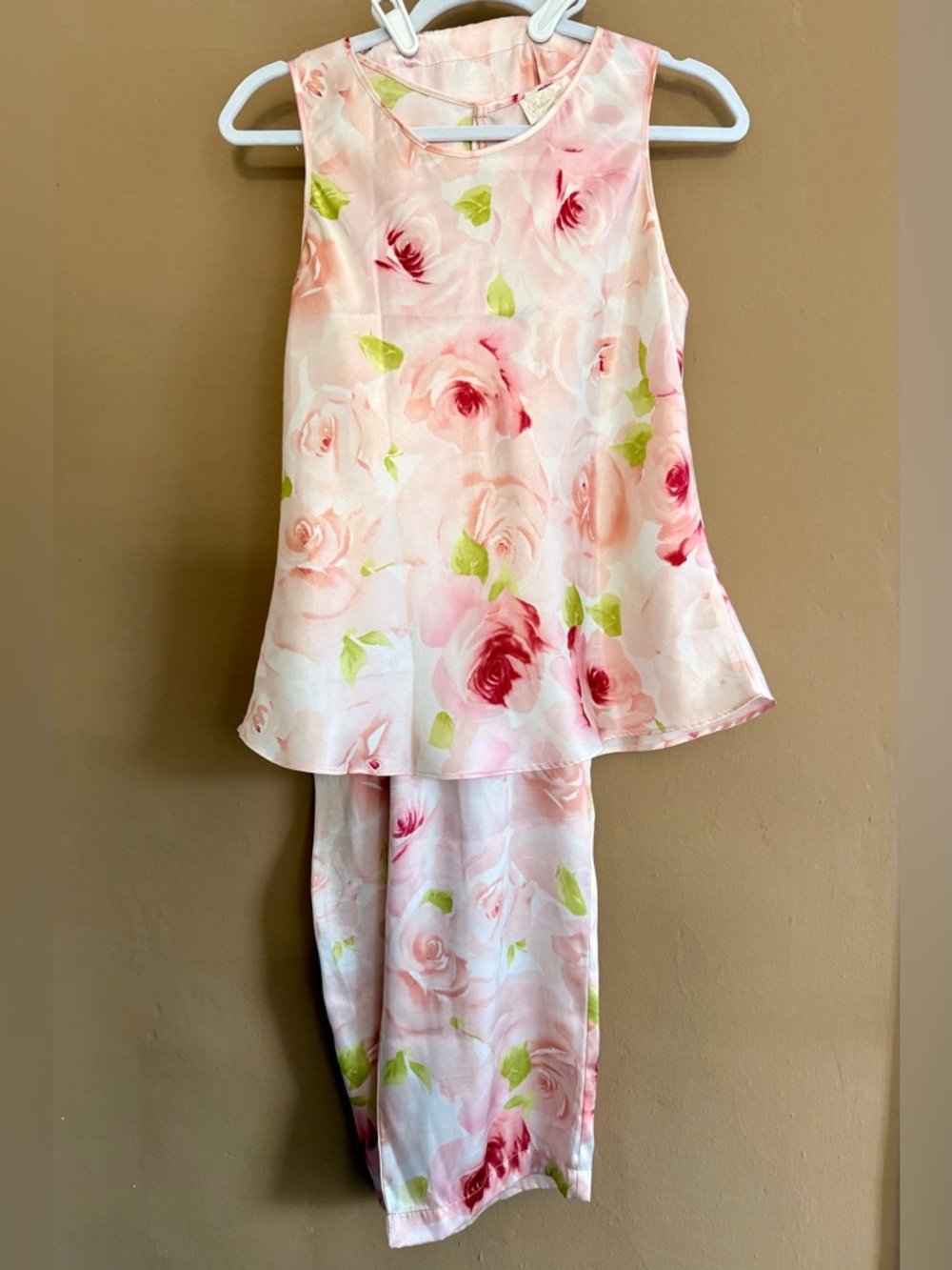 Top & Pant Set Spring Pink Floral Roses Silky Satin Feel Loungewear Date Night